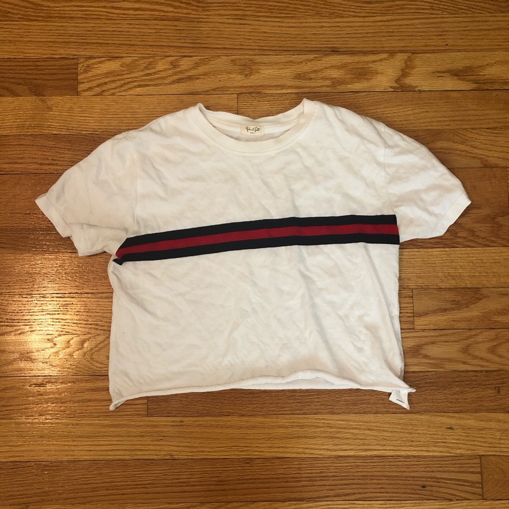 Brandy Melville short sleeve crop top